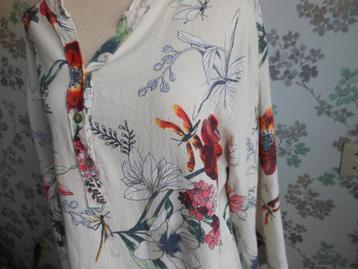 Mooie PESCARA blouse beschikbaar voor biedingen