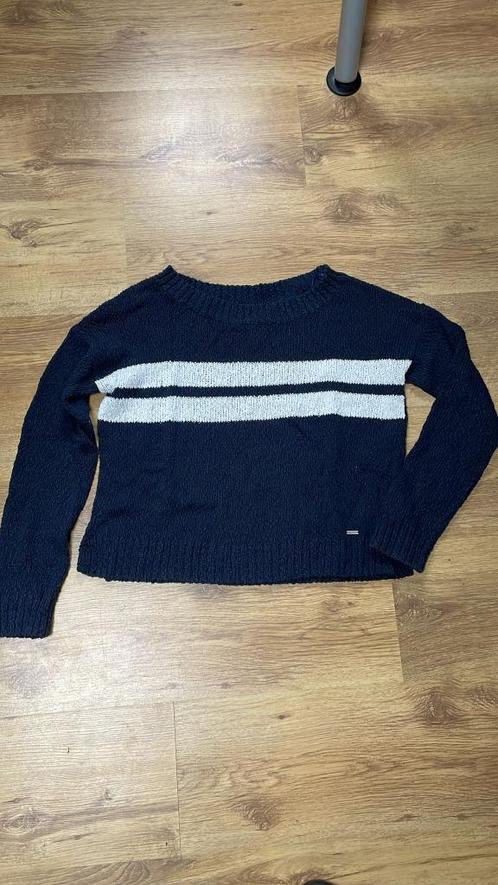 6x Hollister shirt/blouse/trui, maat (X)S, Kleding | Dames, Tops, Zo goed als nieuw, Maat 36 (S), Blauw, Ophalen