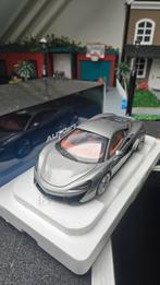 Autoart McLaren 570S - Zilver - Nieuwstaat, Hobby en Vrije tijd, Modelauto's | 1:18, Ophalen of Verzenden, Zo goed als nieuw, Auto