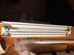 Led lamp tl buis smalle met snoer wit lamp  t5 onder kast, Huis en Inrichting, Lampen | Losse lampen, Ophalen of Verzenden