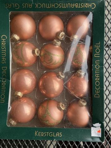 Complete set glazen kerstballen oudrose oudroze zalm kleur  beschikbaar voor biedingen