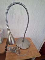 Flexibele bureaulamp, Huis en Inrichting, Lampen | Tafellampen, Gebruikt, Ophalen of Verzenden, Metaal, Modern