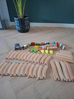 Houten speelgoedtreintje met boompjes etc, Ophalen of Verzenden, Zo goed als nieuw