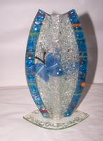 Prachtige glaskunst vaas. Nieuwstaat. Voor 1 tot 3 stengels., Blauw, Nieuw, Ophalen of Verzenden, Glas