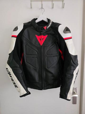Dainese Avro C2 | leren motorjas | maat M | nieuwstaat
 beschikbaar voor biedingen
