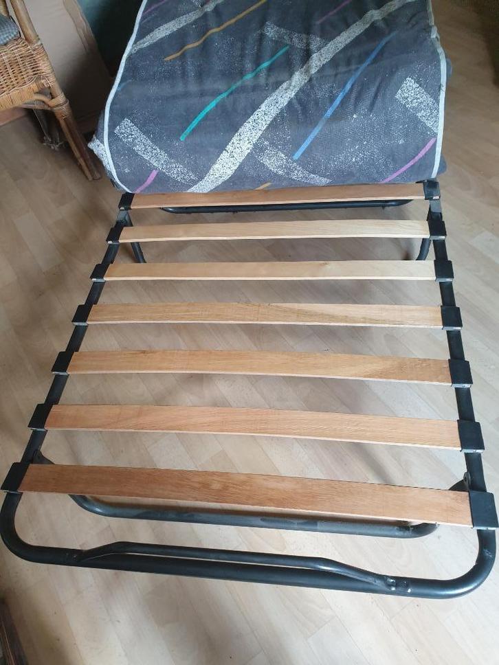 2 stuks stevige stretch/ligbedden inklapbaar maat 80 x 1.90, Tuin en Terras, Ligbedden, Gebruikt, Overige materialen, Inklapbaar