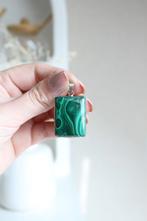 Malachiet edelsteen ketting hangers - messing, Ophalen of Verzenden, Nieuw, Groen, Steen of Mineraal