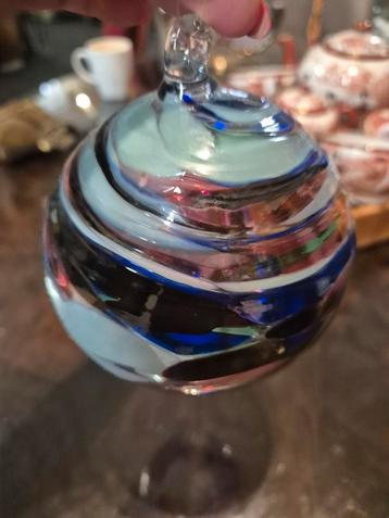 Vintage Handgemaakte Glazen Kerstbal beschikbaar voor biedingen