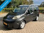 Fiat Qubo 1.4 Active / Airco / NAP / Apk / USB / Trekhaak /, Auto's, Fiat, Voorwielaandrijving, Zwart, 4 cilinders, Zwart