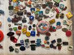 Speldjes album met mooie speldjes/buttons, Verzamelen, Speldjes, Pins en Buttons, Ophalen of Verzenden, Zo goed als nieuw, Overige onderwerpen