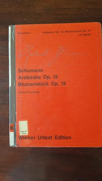 Schumann.  Arabeske en Blumenst. Opus 18 en 19. Piano solo   beschikbaar voor biedingen