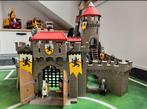Groot Playmobil kasteel van de leeuwenridders, Kinderen en Baby's, Speelgoed | Playmobil, Ophalen, Gebruikt, Complete set