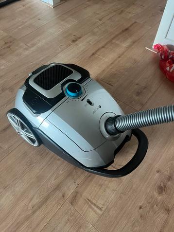 Stofzuiger Veripart VPSZ103 met zak beschikbaar voor biedingen