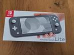 Nintendo Switch Lite grijs in doos en hoesje zgan, Ophalen of Verzenden, Zo goed als nieuw, Zonder controller, Switch Original