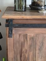 Te koop mooie dressoir, Huis en Inrichting, 150 tot 200 cm, Ophalen of Verzenden, Zo goed als nieuw, 25 tot 50 cm