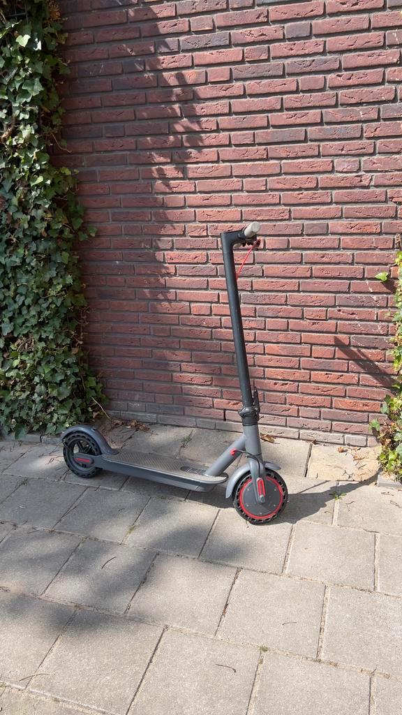 Aovo pro elektrische step m365, Fietsen en Brommers, Steps, Gebruikt, Elektrische step (E-scooter), Ophalen