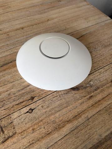Ubiquiti UAP-AC-LR | Indoor Long Range Access Point beschikbaar voor biedingen