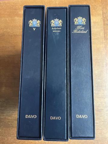 Davo Nederland 3 luxe banden met hoezenoebehoren beschikbaar voor biedingen
