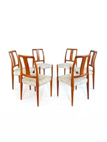 Set van 6 vintage D-Scan eetkamerstoelen ‘70 beschikbaar voor biedingen