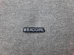 1 pin met de tekst - #BADGIRL - te koop, Verzamelen, Speldjes, Pins en Buttons, Ophalen of Verzenden, Nieuw, Overige onderwerpen