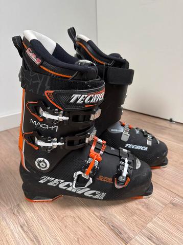 Tecnica Mach1 skischoenen 28.5, flex 110 beschikbaar voor biedingen