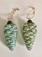 Grote kerstballen - dennenappels, Diversen, Kerst, Ophalen of Verzenden, Zo goed als nieuw