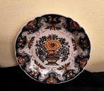 Makkum Polychroom wandbord, Antiek en Kunst, Antiek | Keramiek en Aardewerk, Ophalen of Verzenden