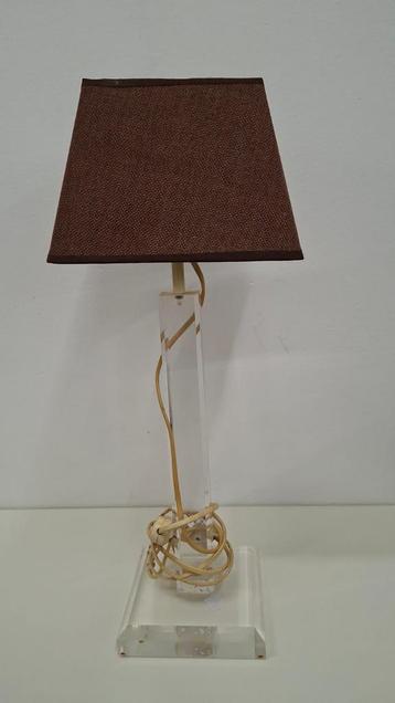 Lamp beschikbaar voor biedingen