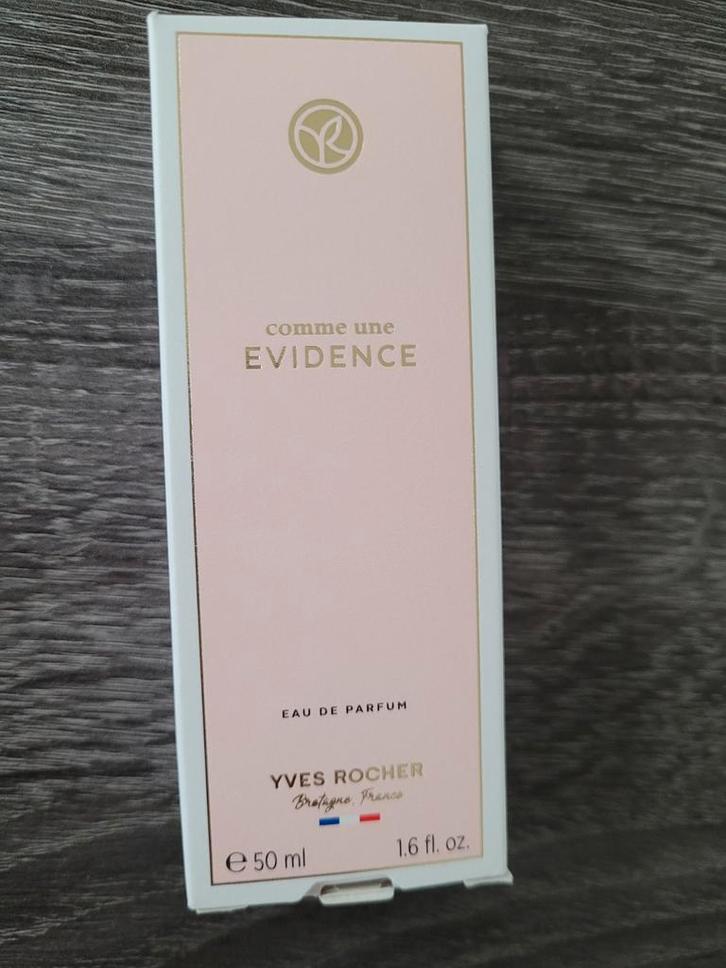 Yves Rocher Comme une Evidence Eau de Parfum 50ml, Sieraden, Tassen en Uiterlijk, Uiterlijk | Parfum, Nieuw, Ophalen of Verzenden