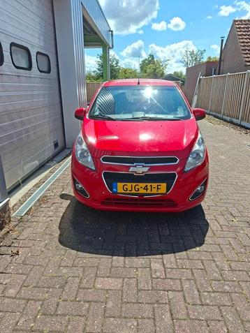 Chevrolet Spark 1.0 68PK 2013 Rood beschikbaar voor biedingen