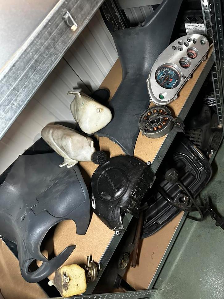 Gilera runner onderdelen 50/125/180, Motoren, Tuning en Styling, Ophalen of Verzenden