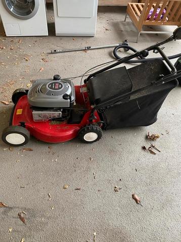 Krachtige Grasmaaier Briggs & Stratton 675 Series – 190cc beschikbaar voor biedingen