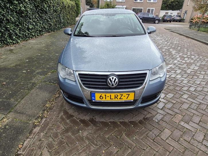 Volkswagen Passat 1.4 TSI 90KW 2010 Grijs, Auto's, Volkswagen, Particulier, Passat, ABS, Airbags, Airconditioning, Alarm, Boordcomputer