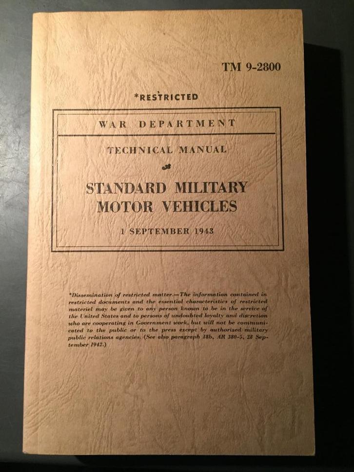 TM 9-2800 Standard Military Motor Vehicles, Boeken, Auto's | Boeken, Zo goed als nieuw, Overige merken, Ophalen