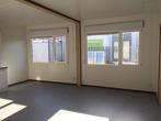 Te Huur Zeer Luxe Woonunit van 72 m² met 3 slaapkamers, Ophalen