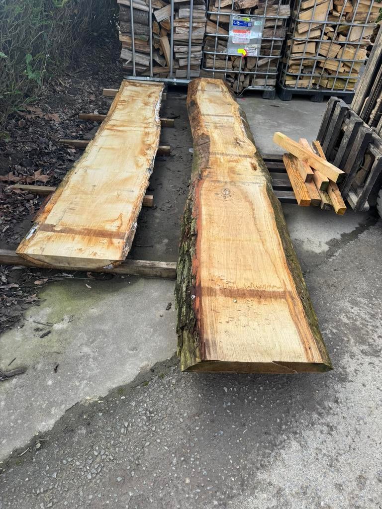 2 eiken schaaldelen 400x40/50x7 cm