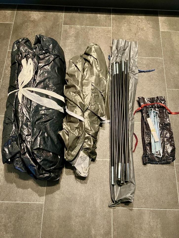 2 persoons tent - Coleman Crestline 2L, Caravans en Kamperen, Tenten, tot en met 2, Zo goed als nieuw, Ophalen of Verzenden