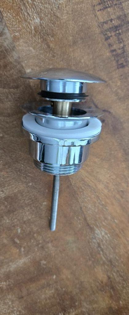 Universele Click-Waste / drukafvoer voor wastafel Chroom, Doe-het-zelf en Verbouw, Sanitair, Nieuw, Wastafel, Chroom, Ophalen of Verzenden