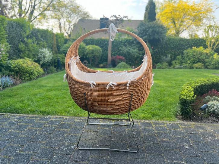 Celine babywieg (dirk van Sliedrecht), Kinderen en Baby's, Babywiegjes en Ledikanten, Zo goed als nieuw, Wieg, Ophalen