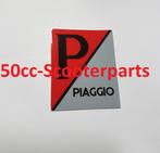 Sticker Logo Voorscherm Vespa Lx S Primavera Sprint 37040, Ophalen of Verzenden, 50cc-Scooterparts, Info@50cc-scooterparts.nl