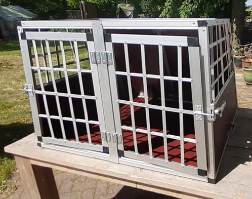 Honden bench, Dieren en Toebehoren, Hondenbenches, Zo goed als nieuw, Ophalen