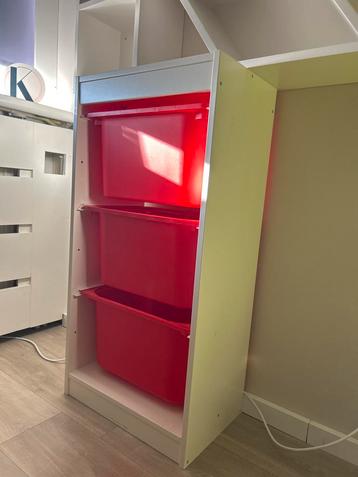 Ikea Trofast Opbergkast met Bakken beschikbaar voor biedingen