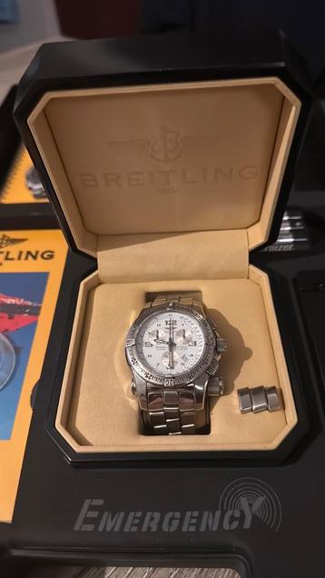 Breitling emergency mission1 zeldzaam en compleet met koffer beschikbaar voor biedingen