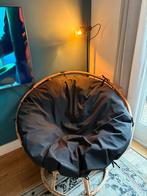 Rotan Papasan Stoel met Zwart Kussen, Huis en Inrichting, Stoelen, Ophalen, Gebruikt, Zwart, Riet of Rotan