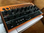 Behringer Crave, Muziek en Instrumenten, Synthesizers, Ophalen of Verzenden, Zo goed als nieuw, Overige aantallen, Overige merken