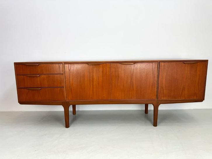 Vintage McIntosh dressoir, Huis en Inrichting, Kasten | Dressoirs, Zo goed als nieuw, 150 tot 200 cm, 25 tot 50 cm, Verzenden