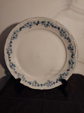 Vintage taartbord Alba Julia Roemenië  beschikbaar voor biedingen