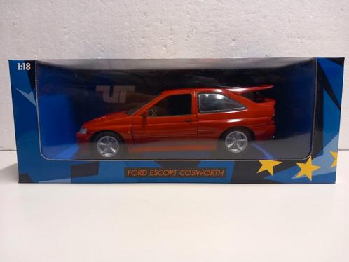 Ford Escort Cosworth rood UT Modrls metal 1:18 KRD, Hobby en Vrije tijd, Modelauto's | 1:18, Zo goed als nieuw, Auto, UT Models