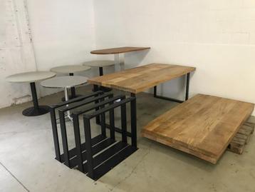 Koopje een partij mooie tafels ( verschillende soorten ) beschikbaar voor biedingen