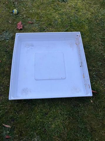 Lekbak wasmachine beschikbaar voor biedingen